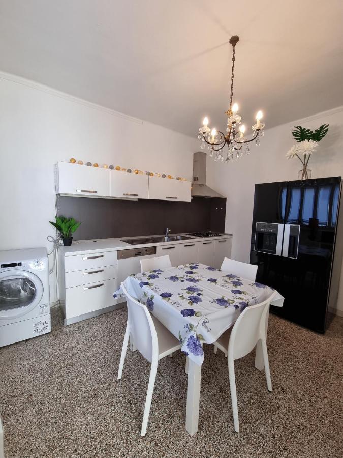 Villa Lisa - La Quiete E Il Profumo Del Mare Grado Exterior foto